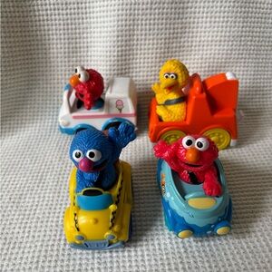 Sesame street wheelie racer car lot Grover taxi Elmo Fish  bowl Big Bird tow